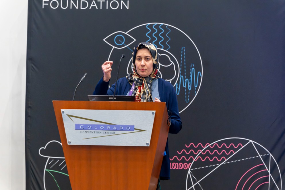 2025~10-Oct-27-Optica_FIO_4172a