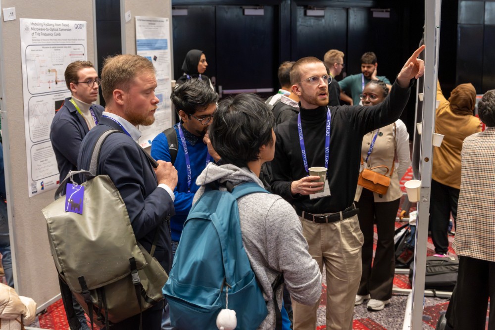 2025~10-Oct-28-Optica_FIO_3956a