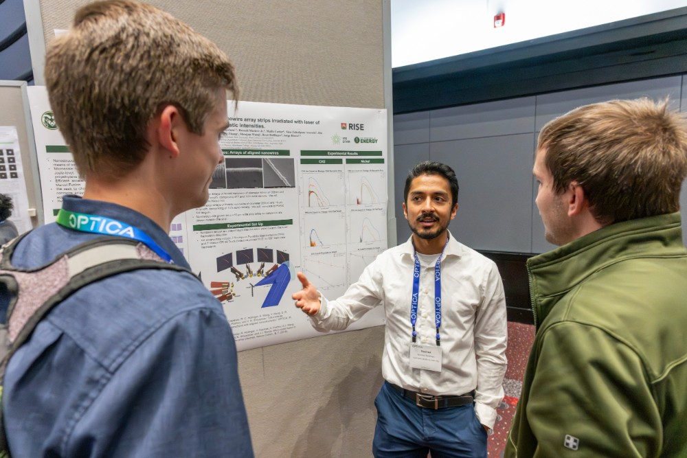 2025~10-Oct-28-Optica_FIO_4127a