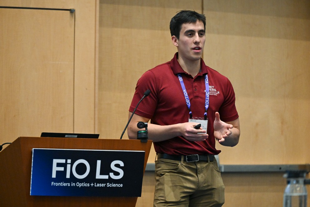 2025~10-Oct-27-Optica_FIO_2983a